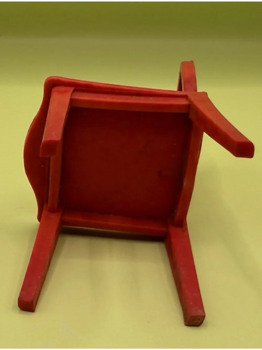 Vintage Dollhouse Miniature Chair Wood Shield Style 1:16 Scale Red  Jaydon